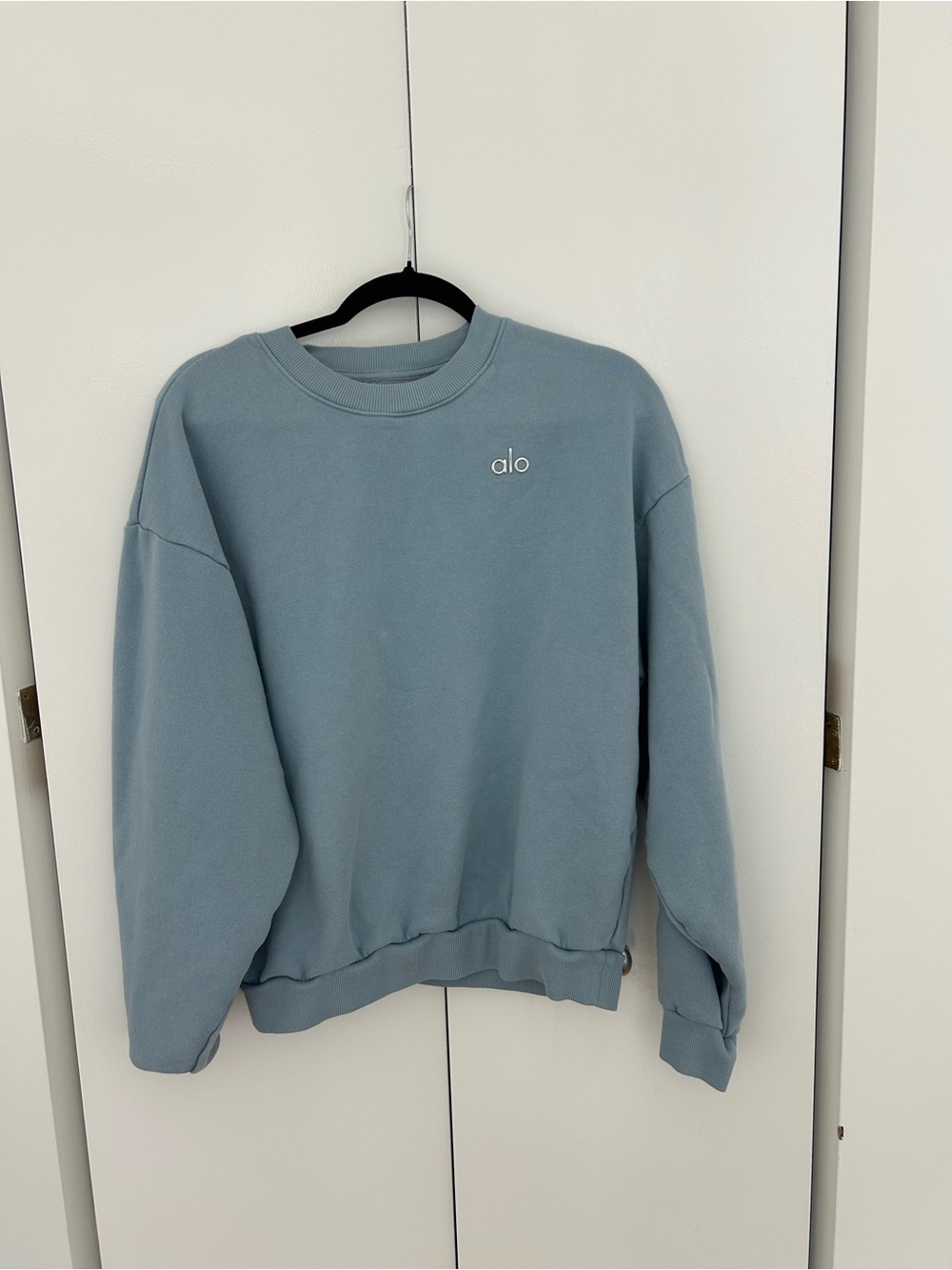ALO Yoga Accolade Crewneck Pullover - Celestial Blue - Picture 3 of 6